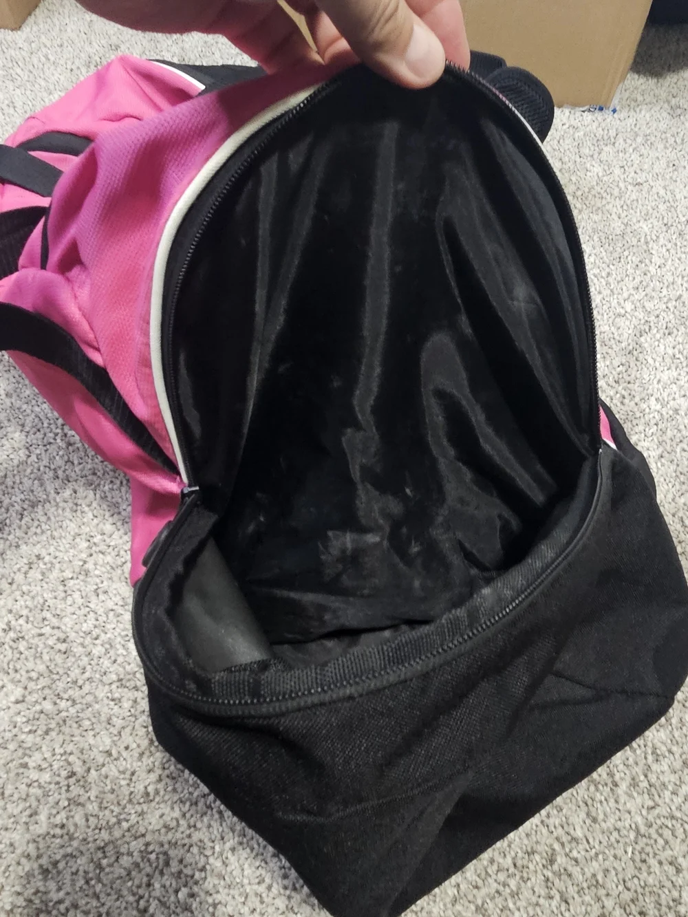 Puma – Teamsport 20 Inch Duffel Bag PUMA Pink and Black Soccer Baseball GYM pack